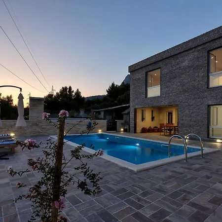 Unendliche Freude By Interhome