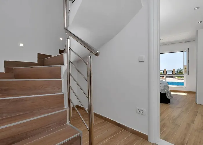 Unendliche Freude By Interhome *