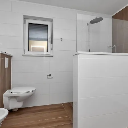 Ferienhaus Unendliche Freude By Interhome Makarska