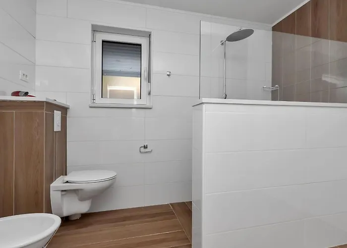 בית נופש Unendliche Freude By Interhome מאקרסקה