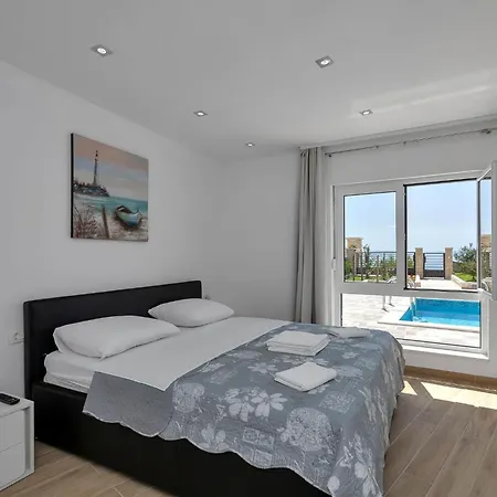 Unendliche Freude By Interhome * 마카르스카